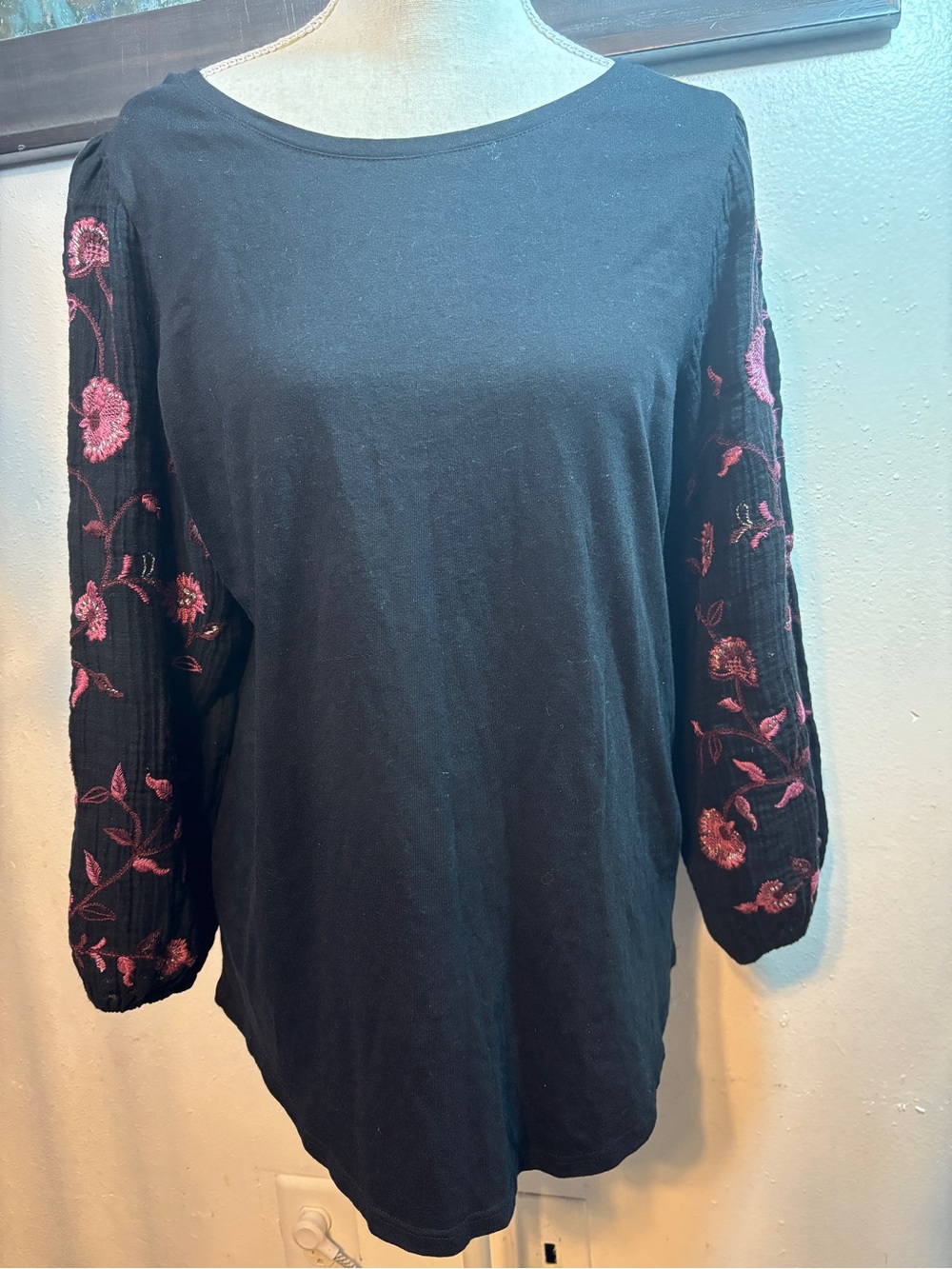 Chico's Black Scoop Neck Top with Pink Floral Embroidered Sleeves